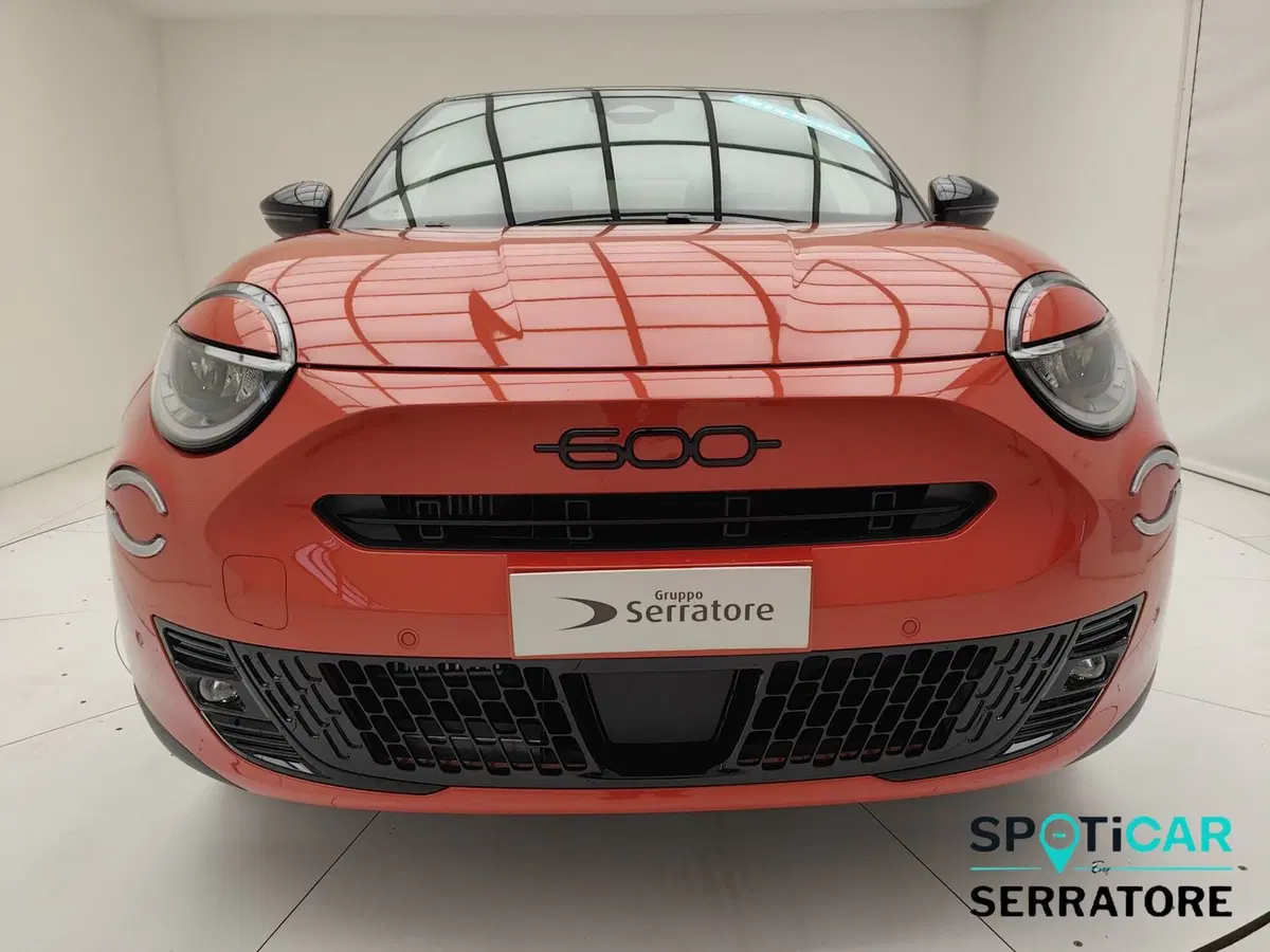 Fiat 600 nuova a Como (2)