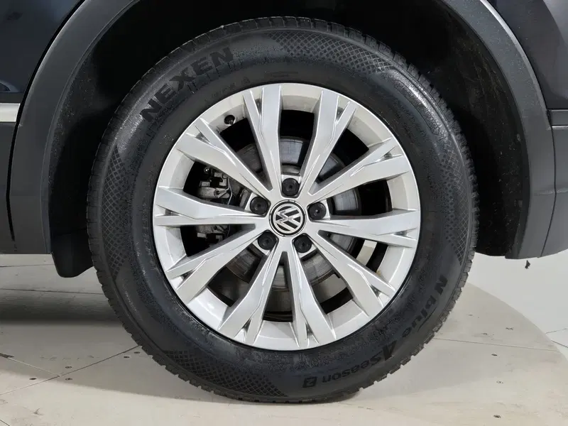 Volkswagen Tiguan usata a Torino (14)
