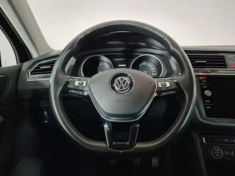 Volkswagen Tiguan usata a Torino (9)