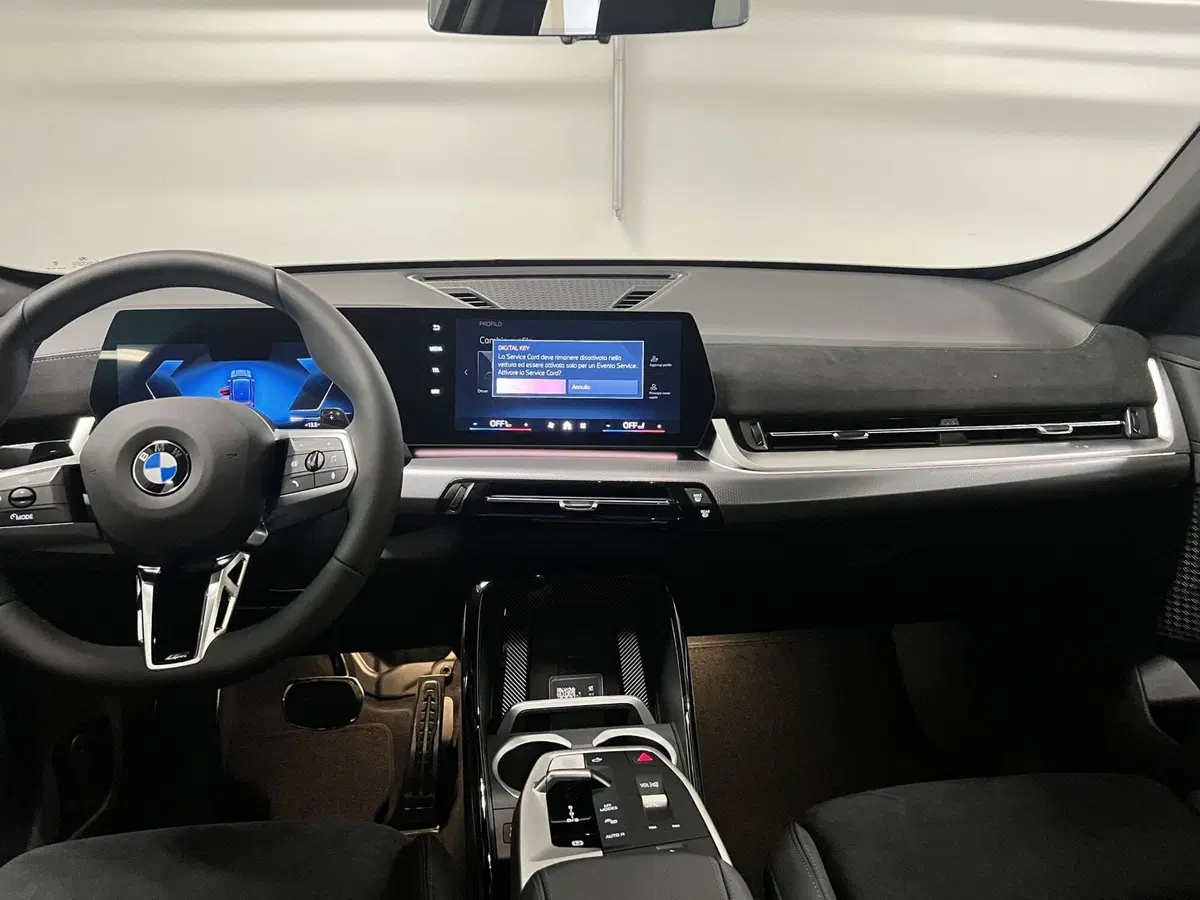 BMW X1 nuova a Torino (8)