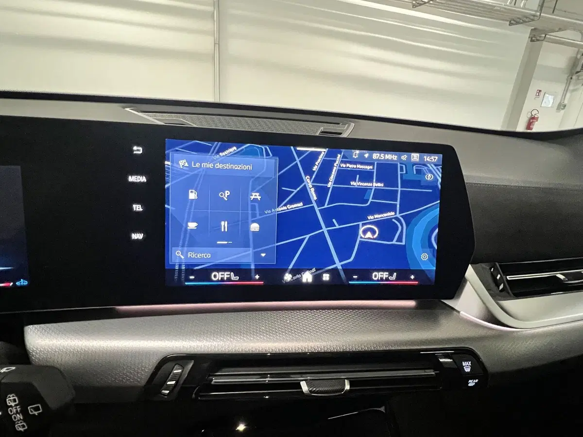 BMW X1 nuova a Torino (12)