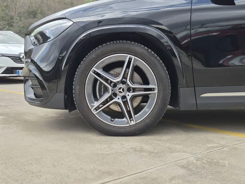 Mercedes-Benz GLA SUV usata  (13)