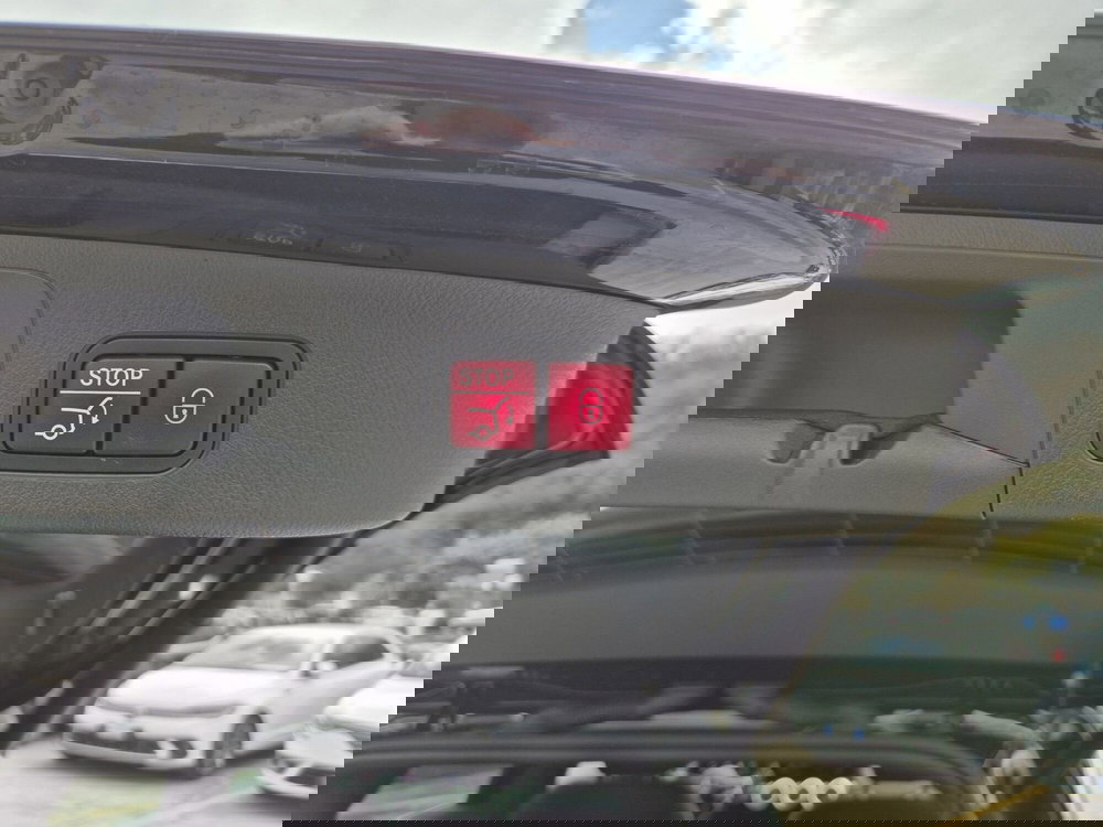 Mercedes-Benz GLA SUV usata  (17)