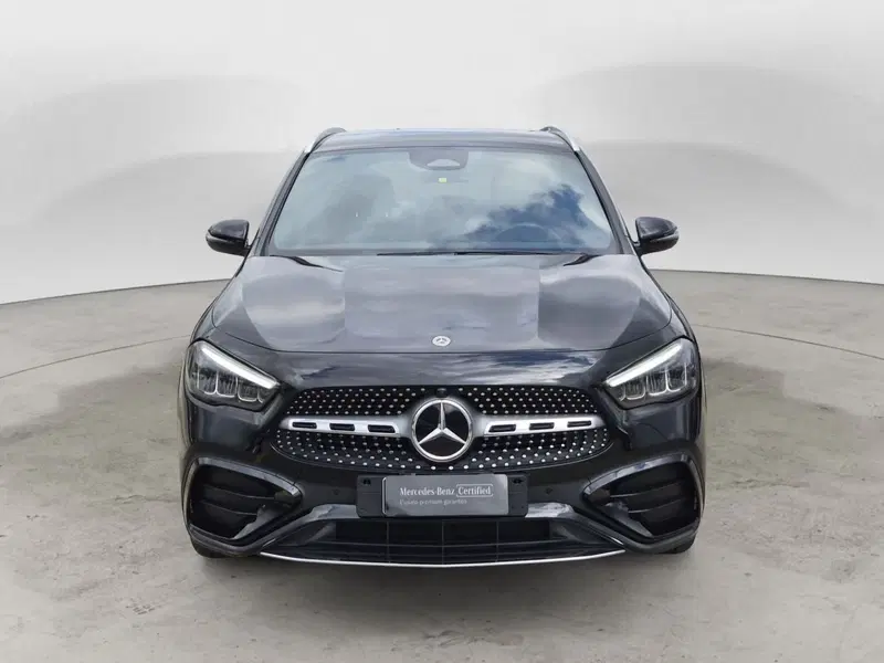 Mercedes-Benz GLA SUV usata  (2)