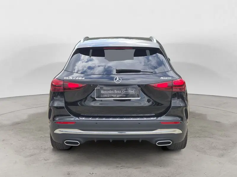 Mercedes-Benz GLA SUV usata  (3)