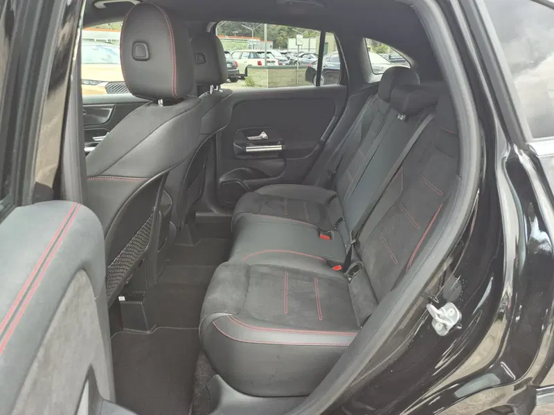 Mercedes-Benz GLA SUV usata  (7)