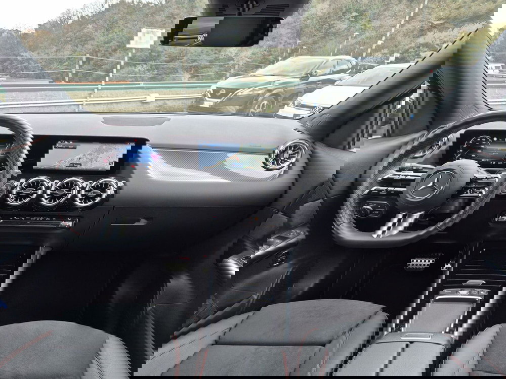 Mercedes-Benz GLA SUV usata  (8)