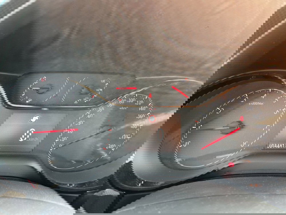 Opel Corsa usata a Torino (12)