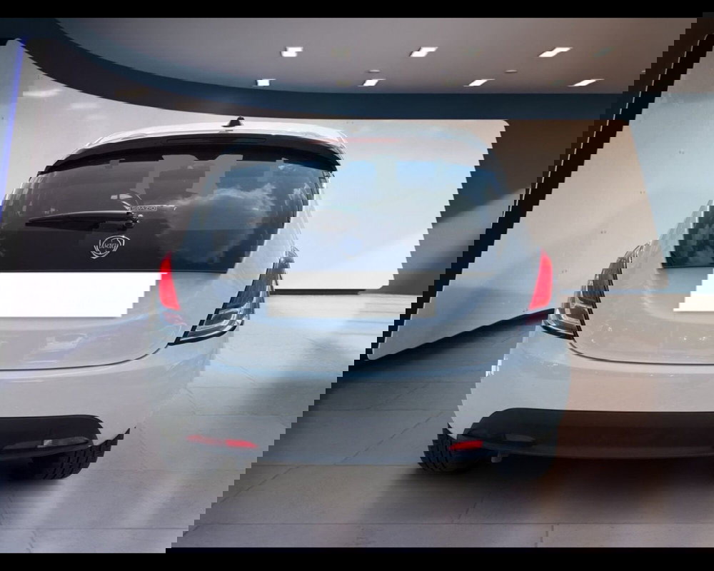 Lancia Ypsilon usata a Torino (12)