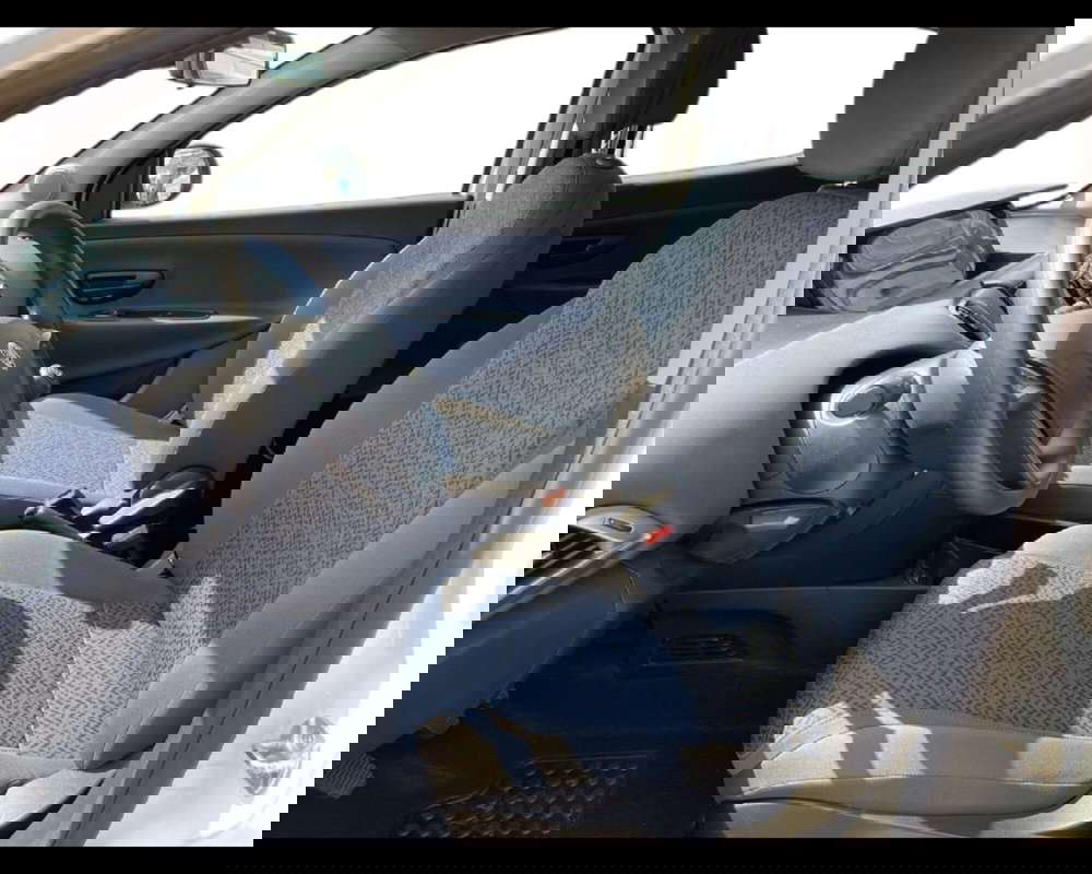 Lancia Ypsilon usata a Torino (2)