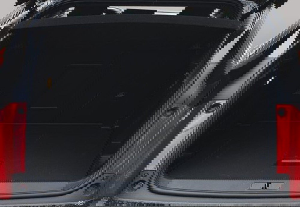 Peugeot 3008 nuova a Caserta (13)