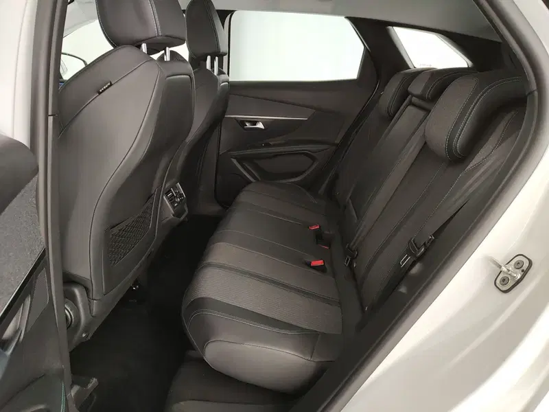 Peugeot 3008 usata a Caserta (18)