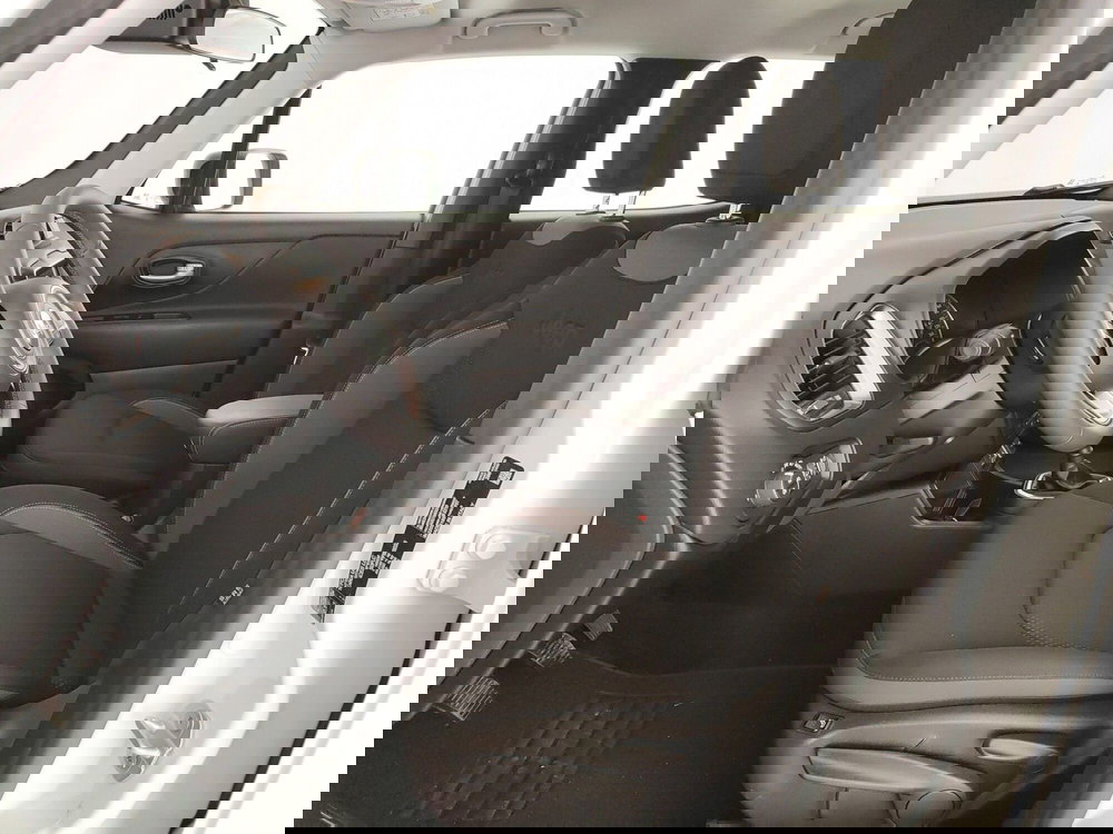 Jeep Renegade usata a Caserta (16)