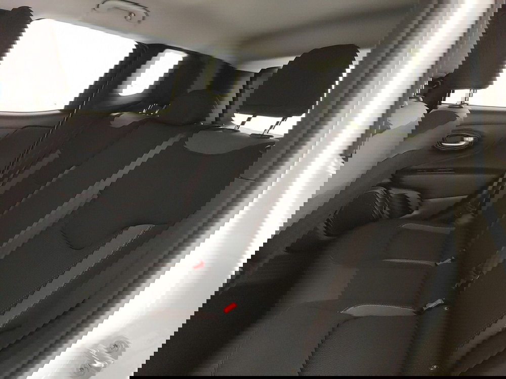 Jeep Renegade usata a Caserta (19)