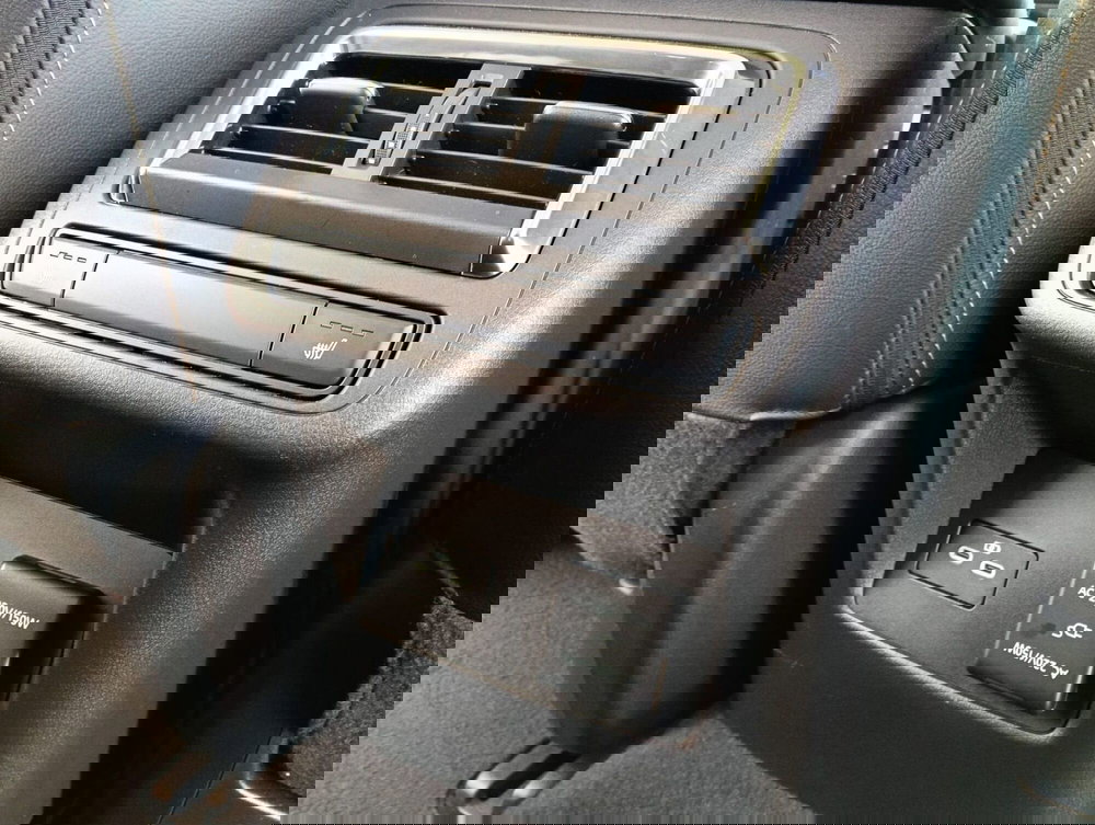 Mazda CX-60 usata a Belluno (12)