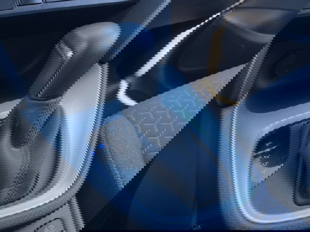 Toyota Yaris Cross usata a Ragusa (14)