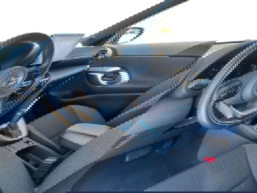 Toyota Yaris Cross usata a Ragusa (8)