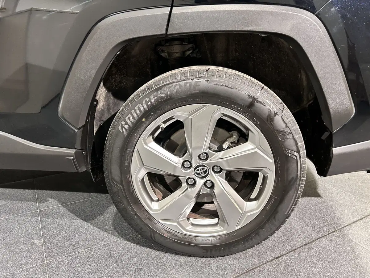 Toyota Rav4 usata a Milano (15)