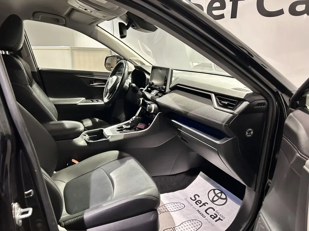 Toyota Rav4 usata a Milano (6)
