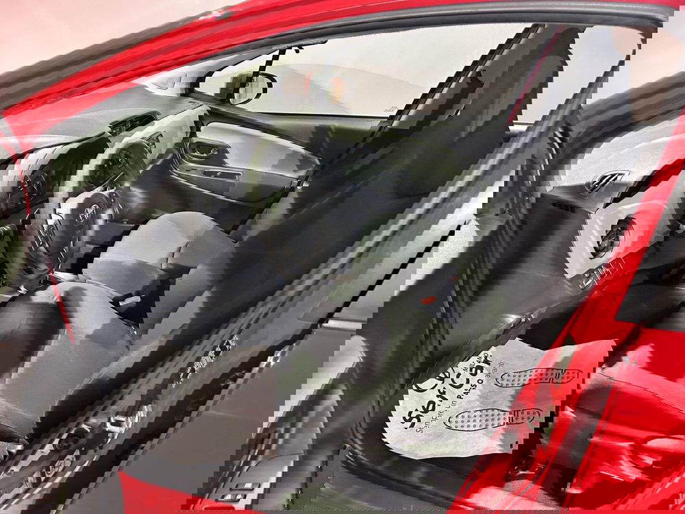 Toyota Yaris usata a Milano (12)