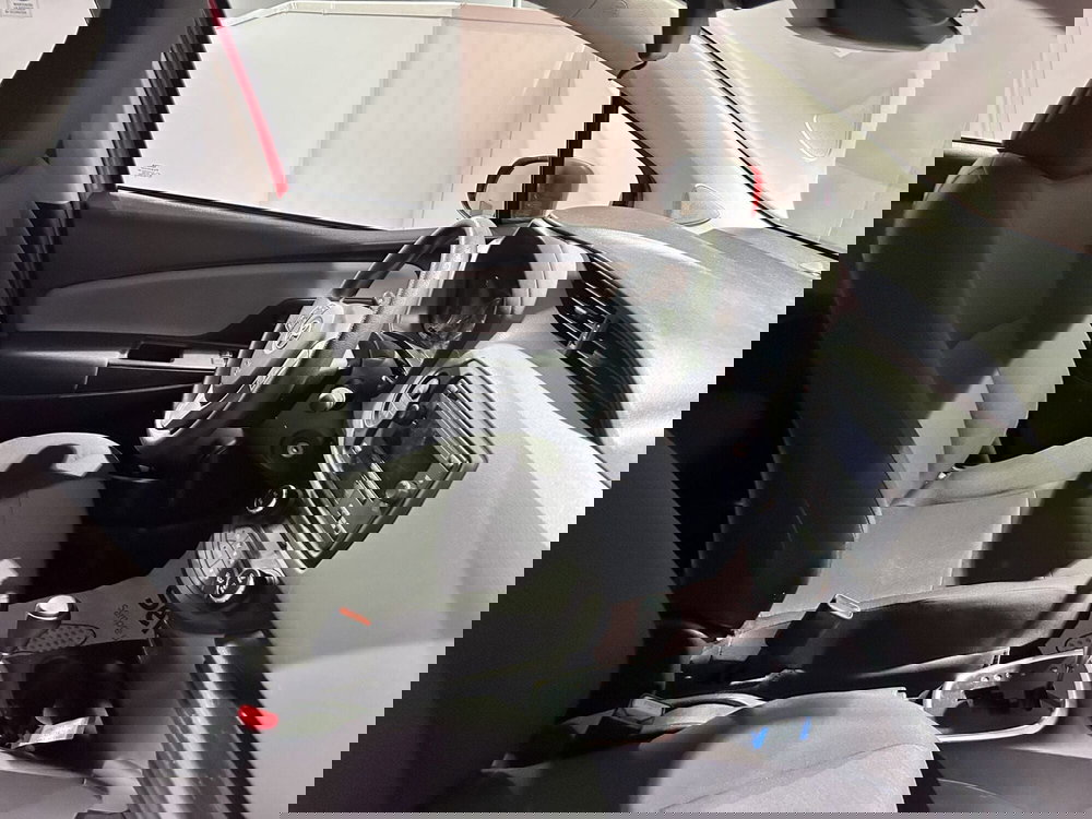 Toyota Yaris usata a Milano (7)