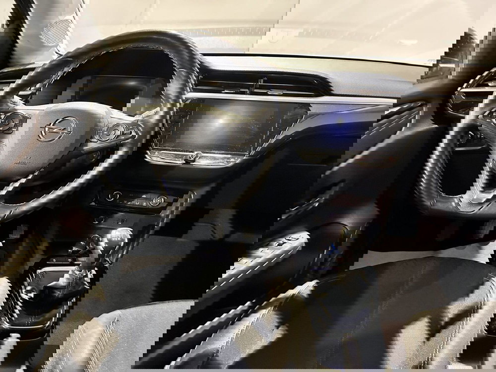 Opel Corsa usata a Milano (11)