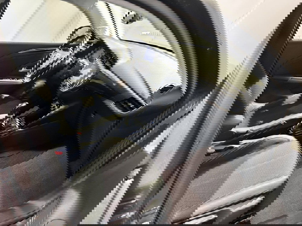 Opel Corsa usata a Milano (14)