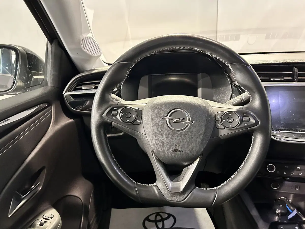 Opel Corsa usata a Milano (8)