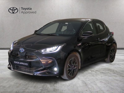 Toyota Yaris 1.5 Hybrid 5 porte Lounge del 2021 usata a Milano