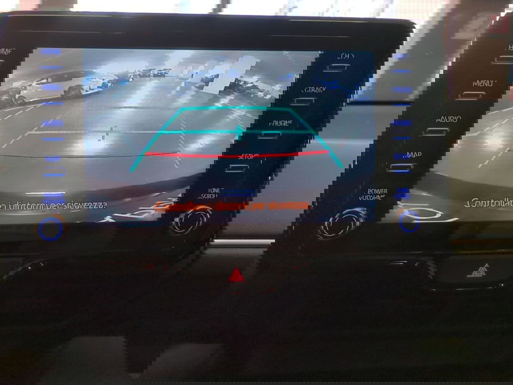 Toyota Yaris usata a Milano (11)