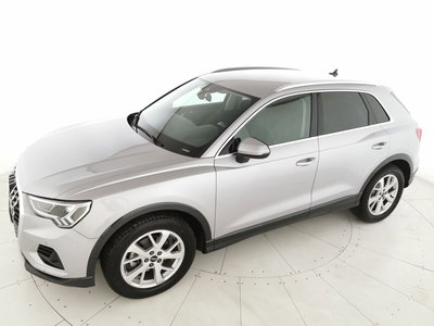 Audi Q3 35 2.0 tdi Business Advanced s-tronic del 2023 usata a San Giovanni Teatino