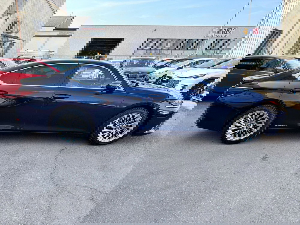 Lexus ES usata a Modena (5)