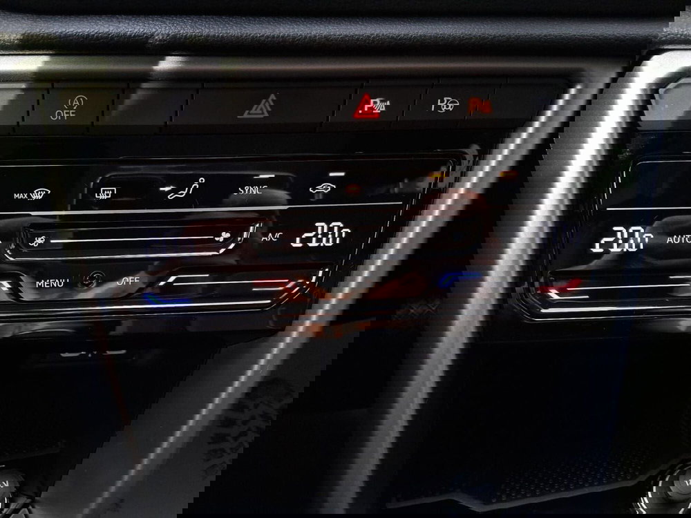 Volkswagen T-Roc usata a Bologna (16)