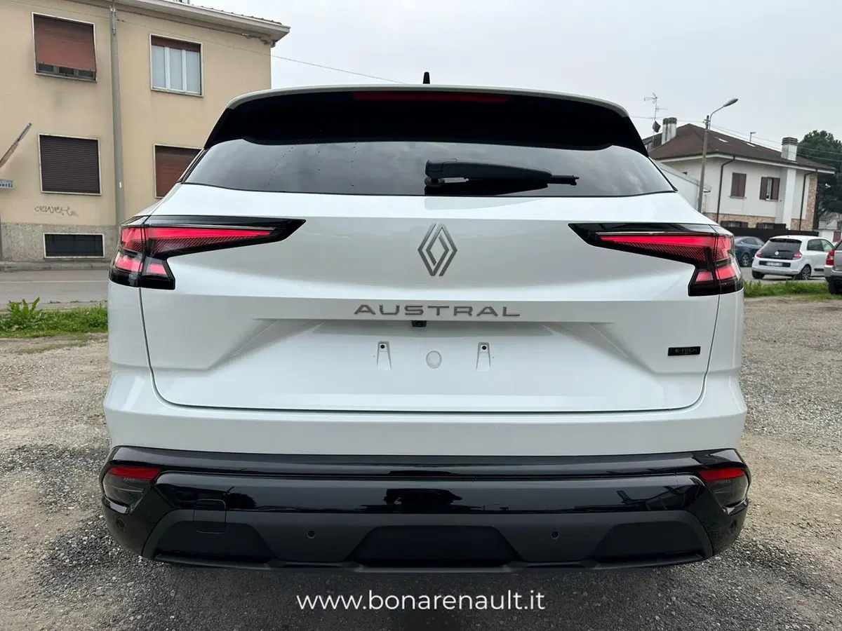 Renault Austral nuova a Monza e Brianza (3)