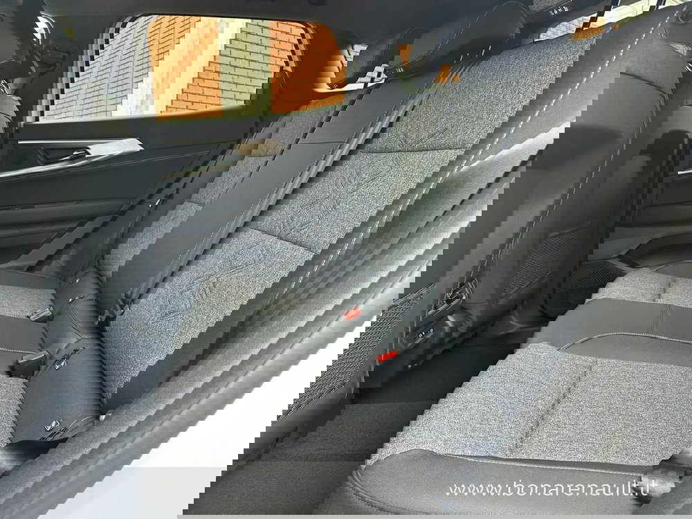 Renault Austral nuova a Monza e Brianza (8)