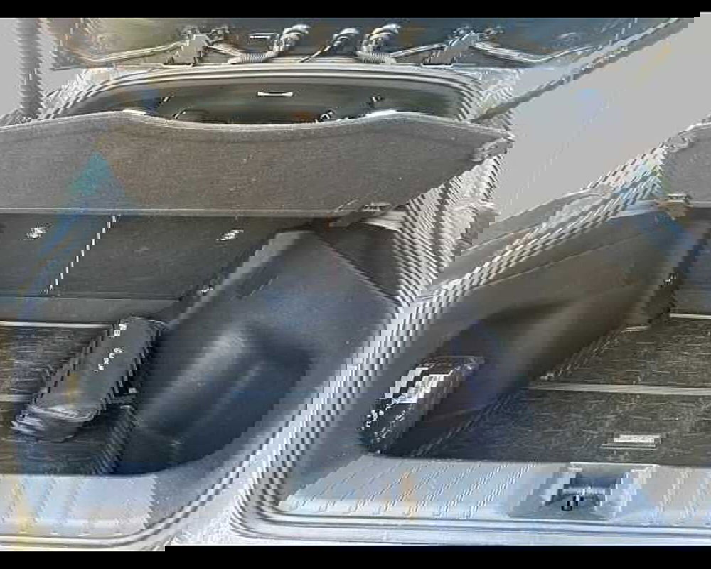 Lexus LBX usata a Roma (14)