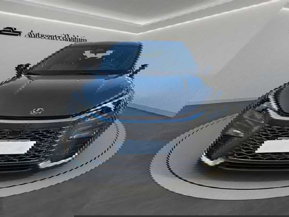 Lexus LBX usata a Roma (2)