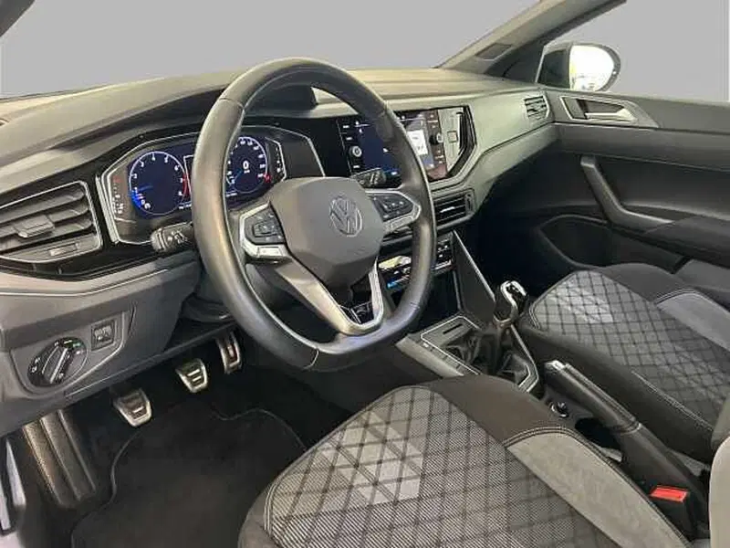 Volkswagen Taigo usata a Roma (10)