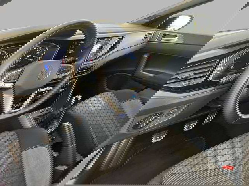 Volkswagen Taigo usata a Roma (11)