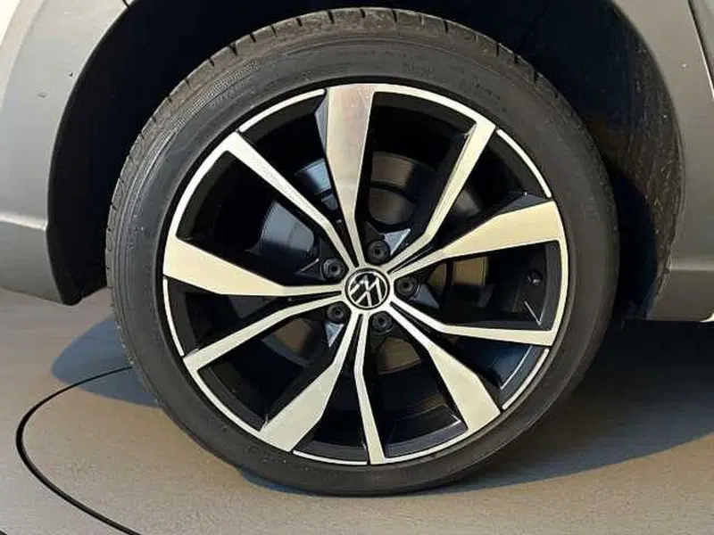 Volkswagen Taigo usata a Roma (7)