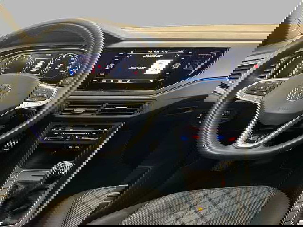 Volkswagen Taigo usata a Roma (9)