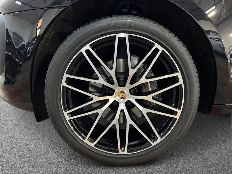 Porsche Macan usata a Barletta-Andria-Trani (6)