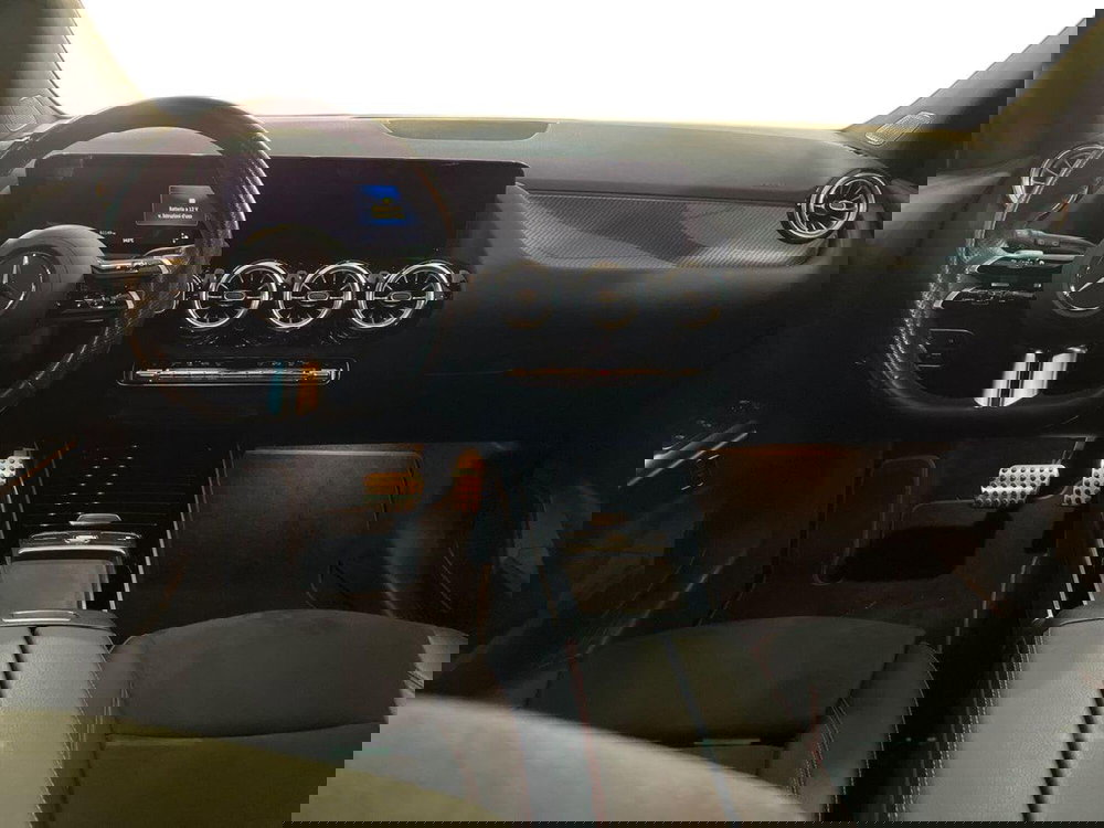 Mercedes-Benz GLA SUV usata a Taranto (8)