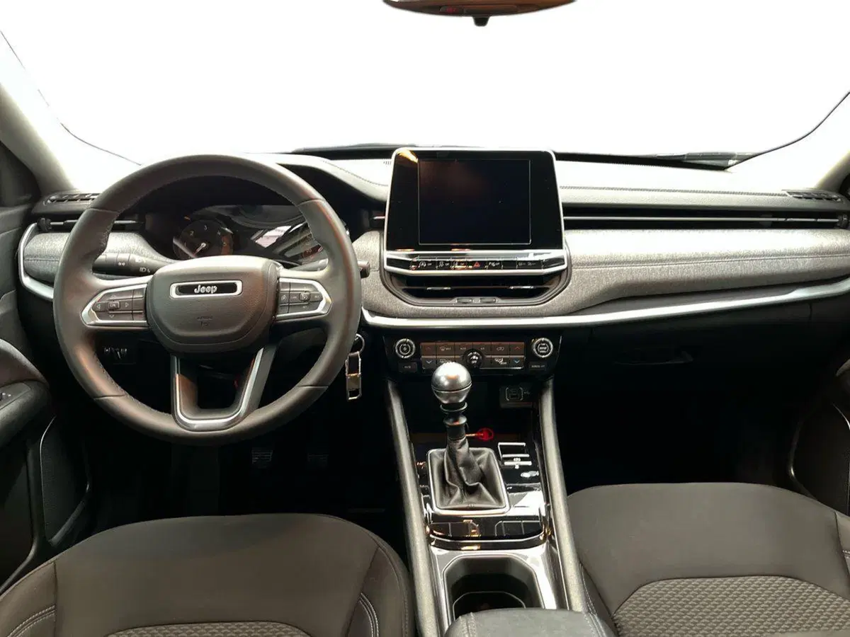 Jeep Compass usata a Taranto (8)