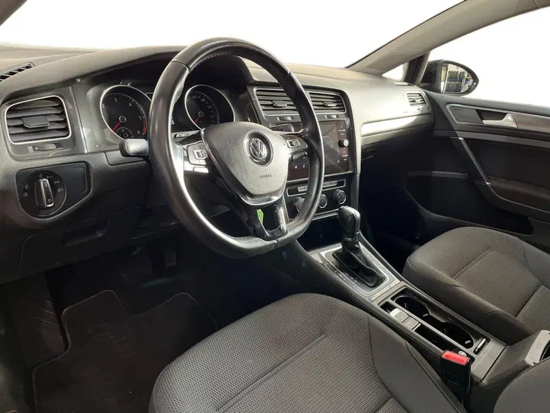 Volkswagen Golf usata a Bari (10)