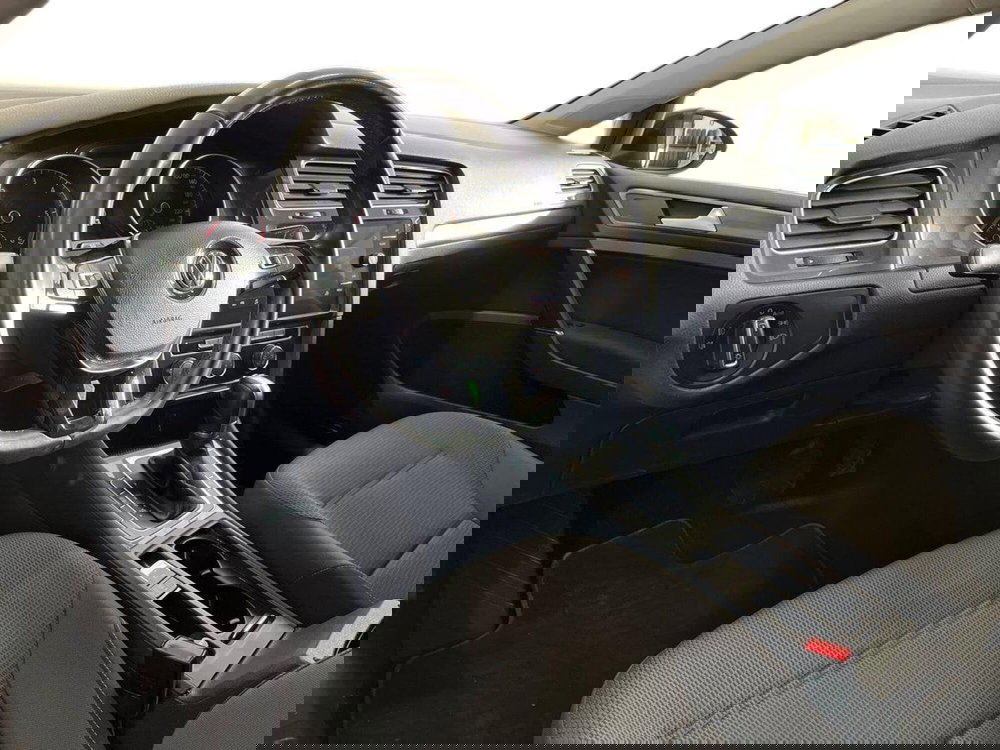 Volkswagen Golf usata a Bari (10)