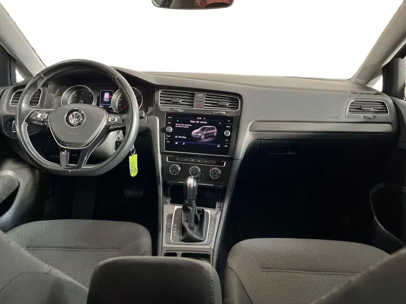 Volkswagen Golf usata a Bari (8)