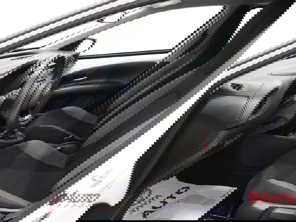 Toyota Aygo X usata a Firenze (6)