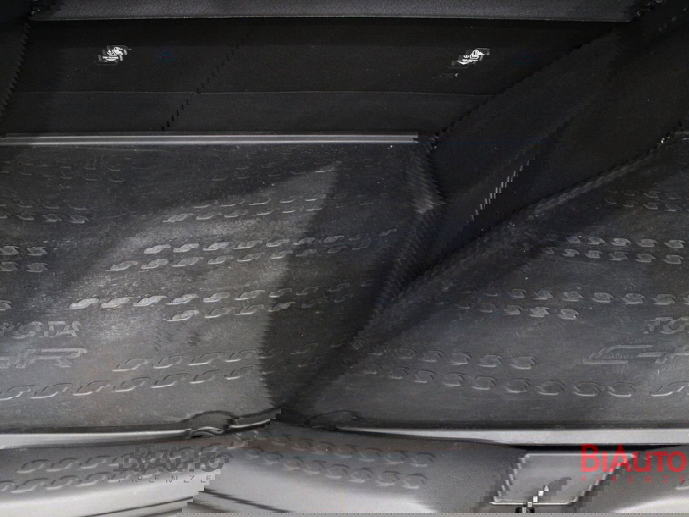 Toyota Toyota C-HR usata a Firenze (9)