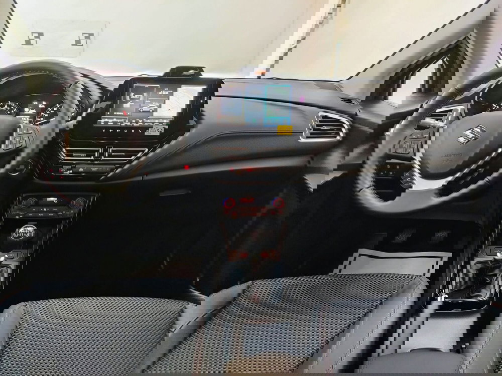 Suzuki S-Cross nuova a Rovigo (8)